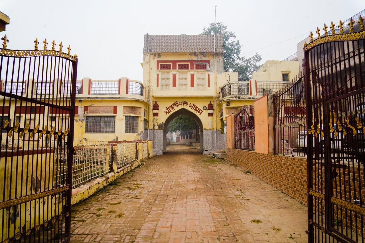 Hotel Shree Krishna Bhakti Ashram Vrindāvan Exterior foto